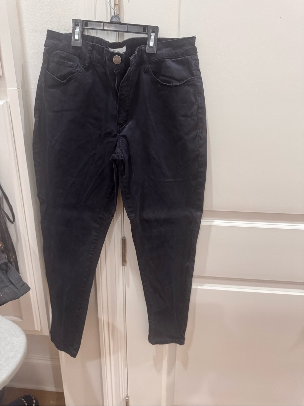 Daily Ritual Black Ankle Slim Jeans